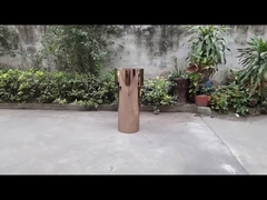 plantador de la flor del metal