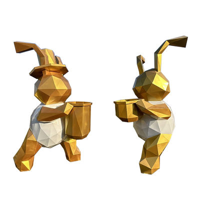 Χρωματιστά μεταλλικά γλυπτά κουνελιών Σύγχρονος κήπος Μεγάλα αγάλματα ζώων